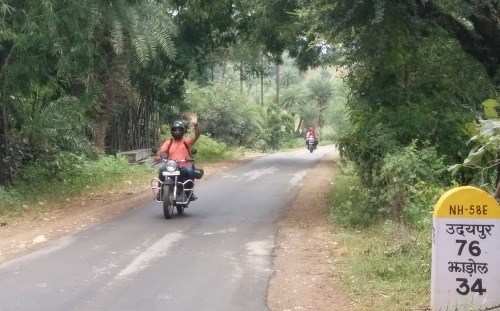 [Bike Treks] Awesome Mausam and Bike Thrills | Udaipur Bikers take Enfield to new orbits