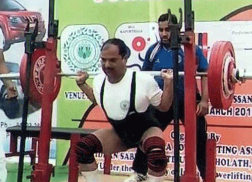 चन्द्रेश सोनी एवं राजकुमारी यादव भारतीय पावर लिफ्टिंग टीम में चयनित