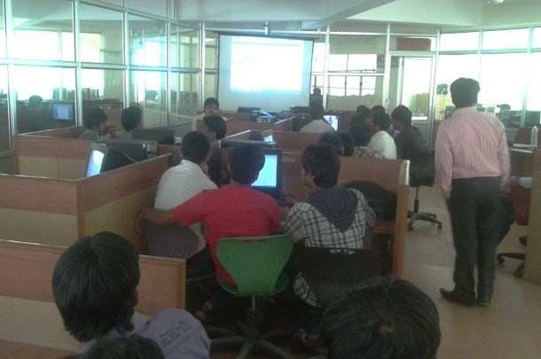 Workshop on WordPress at Maharaja College