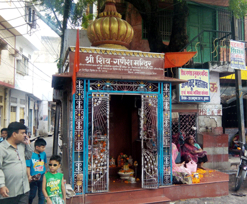 Shiv Ganesh Temple at Surajpol targeted by thieves