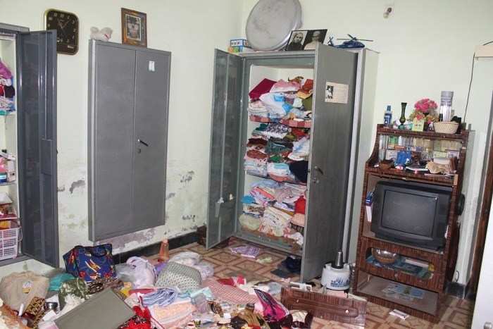 Thieves Raid House at Saheli Nagar while Family was out