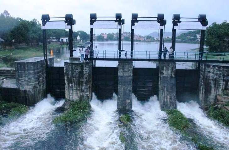 Rain in catchment area-Swaroop Sagar overflows again