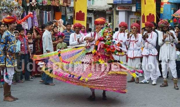 Traditional Colors Sprinkled At Gangaur Ghat