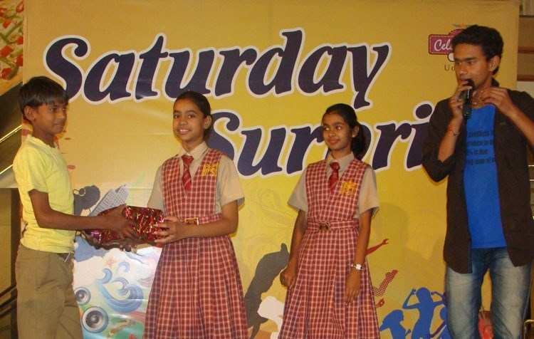 Students use Pocket Money to buy prizes for Orphans