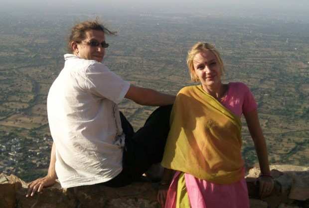 Bonjour! French Couple to start French Classes in Udaipur