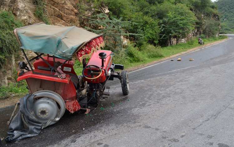 Tractor Crashes to pieces at Chirwa Mishap