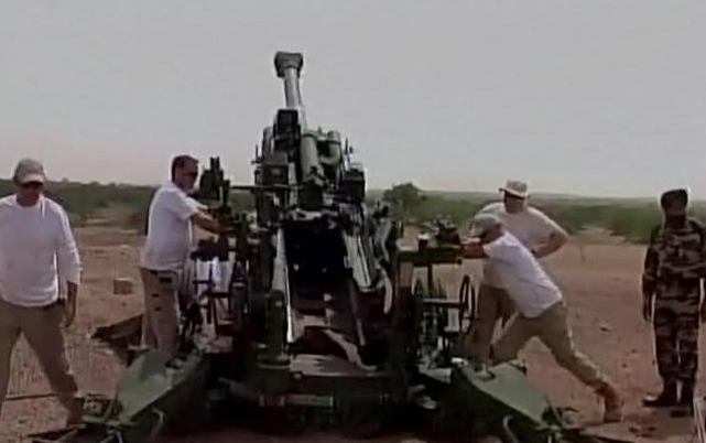 Field trials of Howitzer guns in Pokhran – Boost for Defence