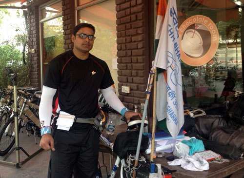 Cyclist Abhishek Kumar on a drive to Clean India