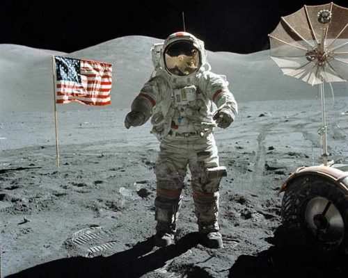 Tourists to step on moon for the first time- first manned mission after 45 years