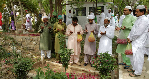 Udaipur Muslims celebrate Eid ul-Fitr
