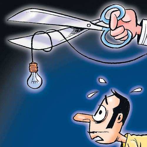 Power line gets cut in Mallatalai-12 hours of discomfort