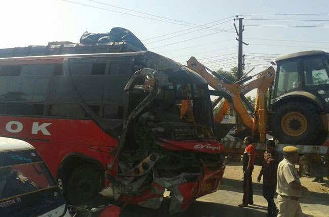 Bus-truck crash, no fatal injuries