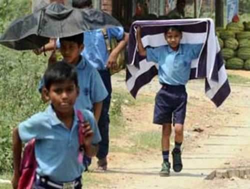भीषण गर्मी के चलते बच्चों को राहत स्कूलों का समय बदला- 7.30 से दोपहर 12 बजे