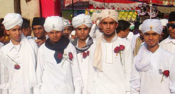 [Photos] Eid Milad-un-Nabi Observed