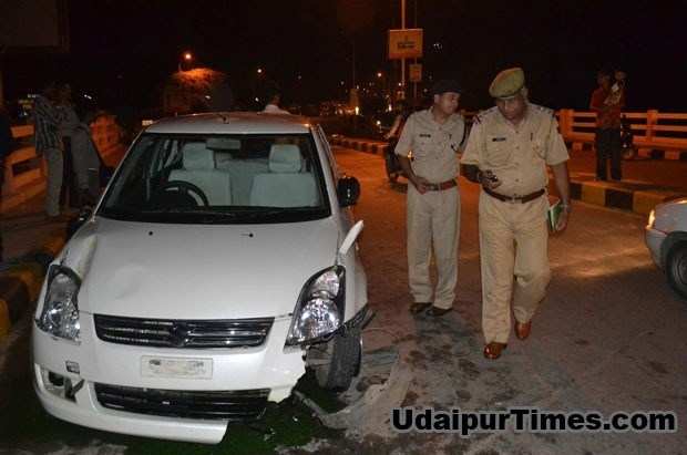 Banswara Collector car crashed, driver fled