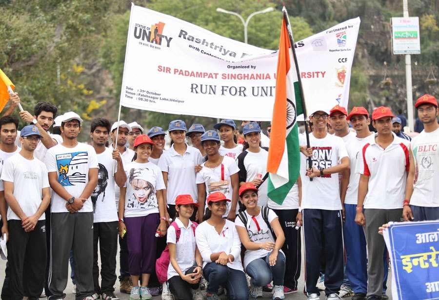 [Photos] Udaipurites actively participate in ‘Run for Unity’