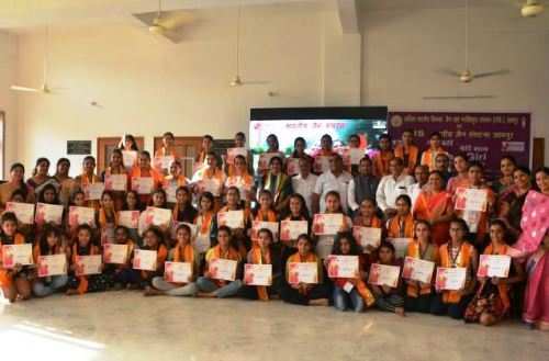 दसा नरसिंहपुरा समाज का दो दिवसीय ‘स्मार्ट गर्ल’ प्रशिक्षण कार्यशाला सम्पन्न