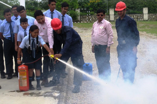 Patni Public School Organises Fire Safety and First Aid Mock Drill