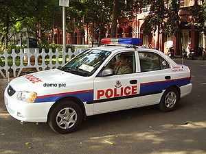 Police vehicles to flaunt red, blue lights again