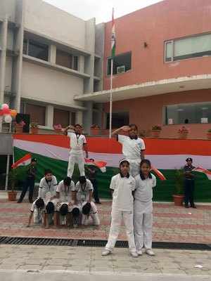 Wittians pay tribute to Nation on 66th Republic Day