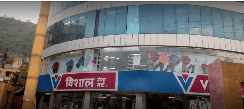 Vishal Mega Mart building seized-No fire safety provisions