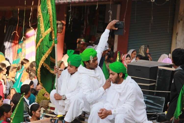 [Photos] Eid Milaad Procession in Udaipur