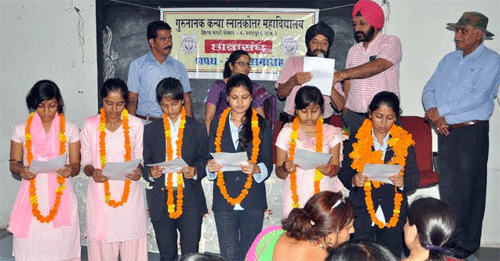 Simran Dodeja elected President at Guru Nanak Girls PG College