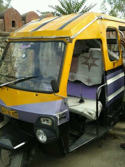 Passengers Injured in Auto Rickshaw Collision