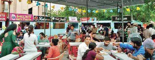 Issues raised against a food court-Noise pollution and traffic jam