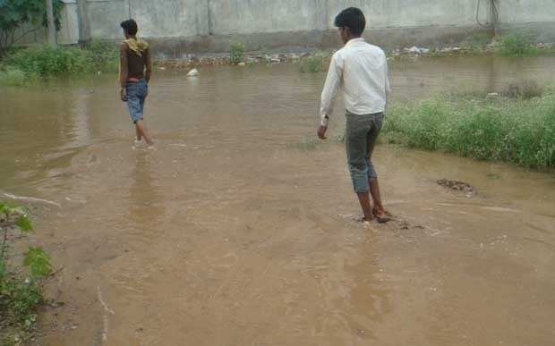 Rain brings agony for Adarsh Nagar Residents