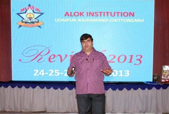 Alok School conducts a Teachers Remodeling camp