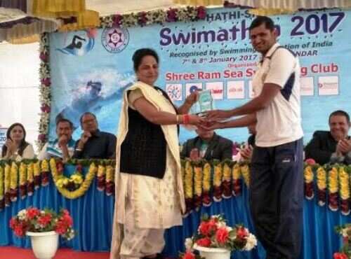 जगदीश ने समुद्री तैराकी में मनवाया लोहा