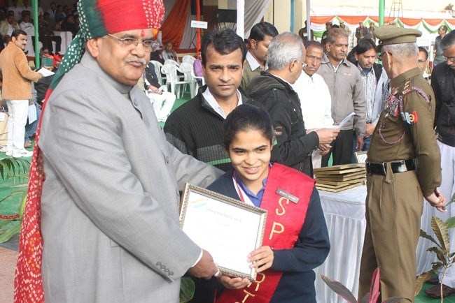 [PHOTOS] 36 People awarded on Republic Day