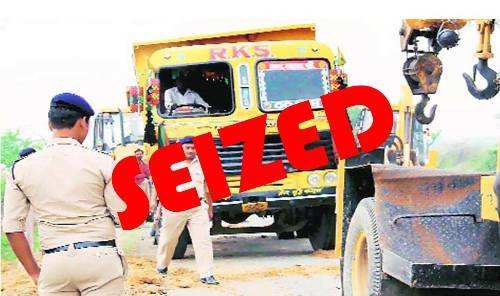 54K Penalty imposed for Illegal Transportation of Mined Felspar in Rajsamand