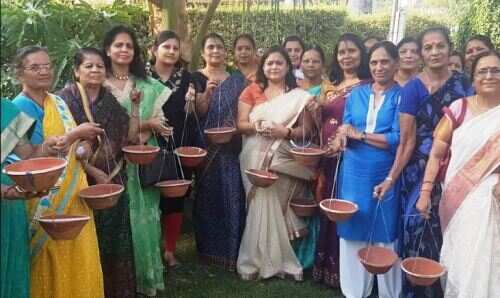 परिन्डे वितरण एवं व्यजंन प्रतियोगिता आयोजित