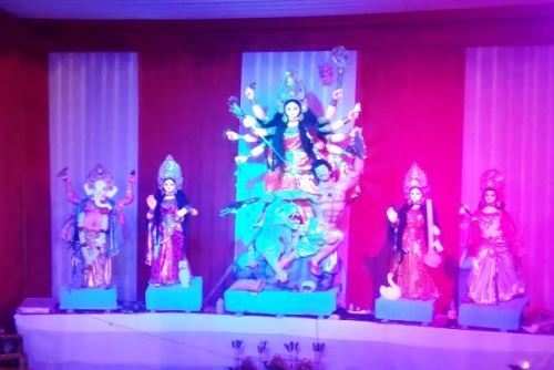 बंगाली कालीबारी सोसायटी द्वारा आयोजित हुए दुर्गा पूजा में विविध अनुष्ठान