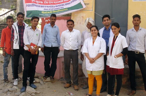 60 people benefited in Dental Camp by Geetanjali