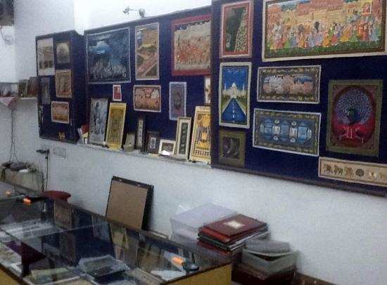 Handicraft merchants oppose GST