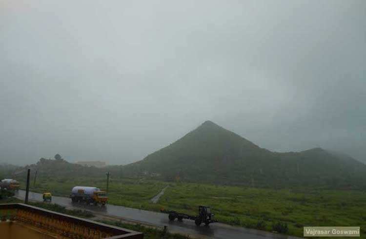 [Photos] Rain Soaks Udaipur