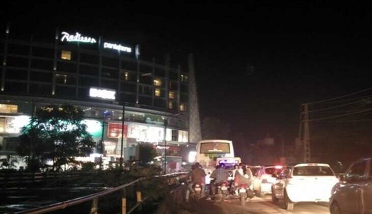 Traffic jam and illegal parking are major issues in Udaipur