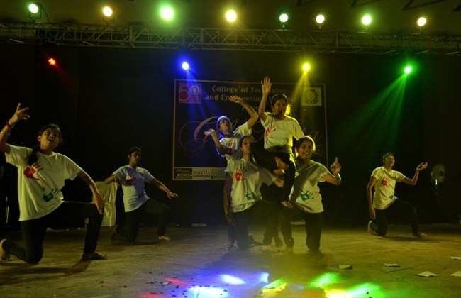 Gold Fiesta concludes with Vibrant performances