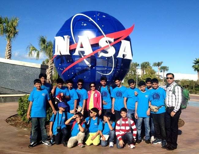 DPS Students Visit NASA