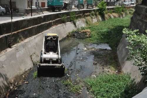 Cleaning of the linking canals of Madar and Swaroop Sagar