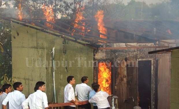 Fire at Lalbagh Restaurant Outhouse