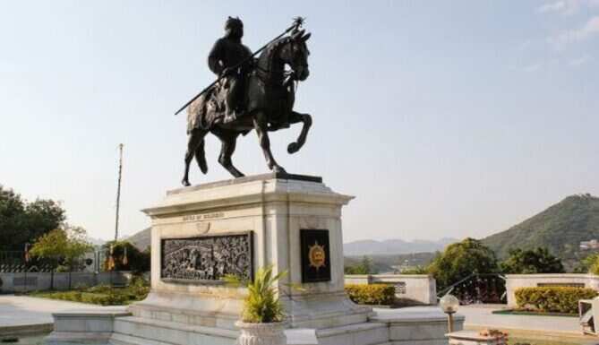 Free entry into Moti Magri for two days