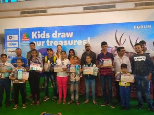 Udaipur’s biggest Painting extravaganza for kids displayed at Wall of Fame – Forum Celebration Mall