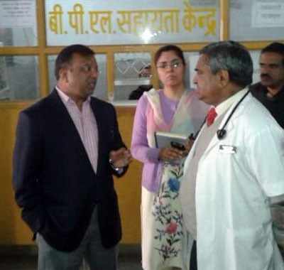 Div Commissioner visits MB Hospital, says reform is necessary to solve problems