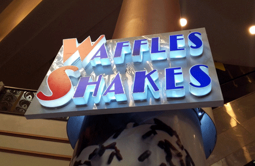 ‘Waffles & Shakes’ opens at Celebration Mall