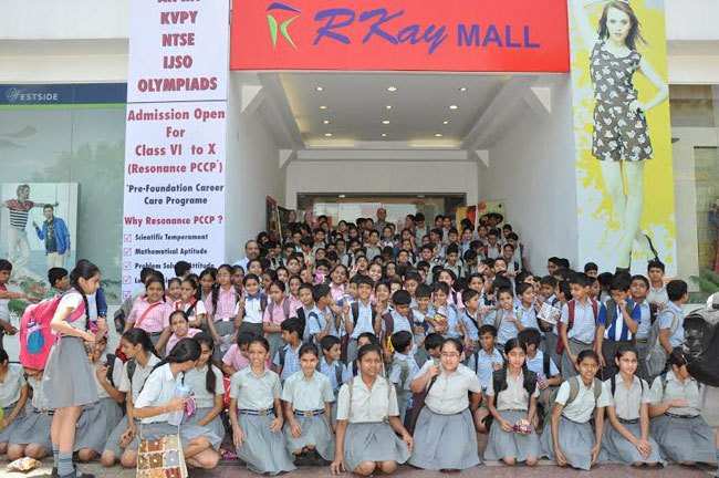 Painting competition held at RKay Mall
