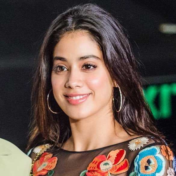Film shoot in Lake City-SriDevi’s daughter expected in Udaipur